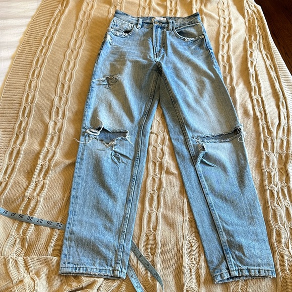 Zara distressed jeans - Picture 1 of 6